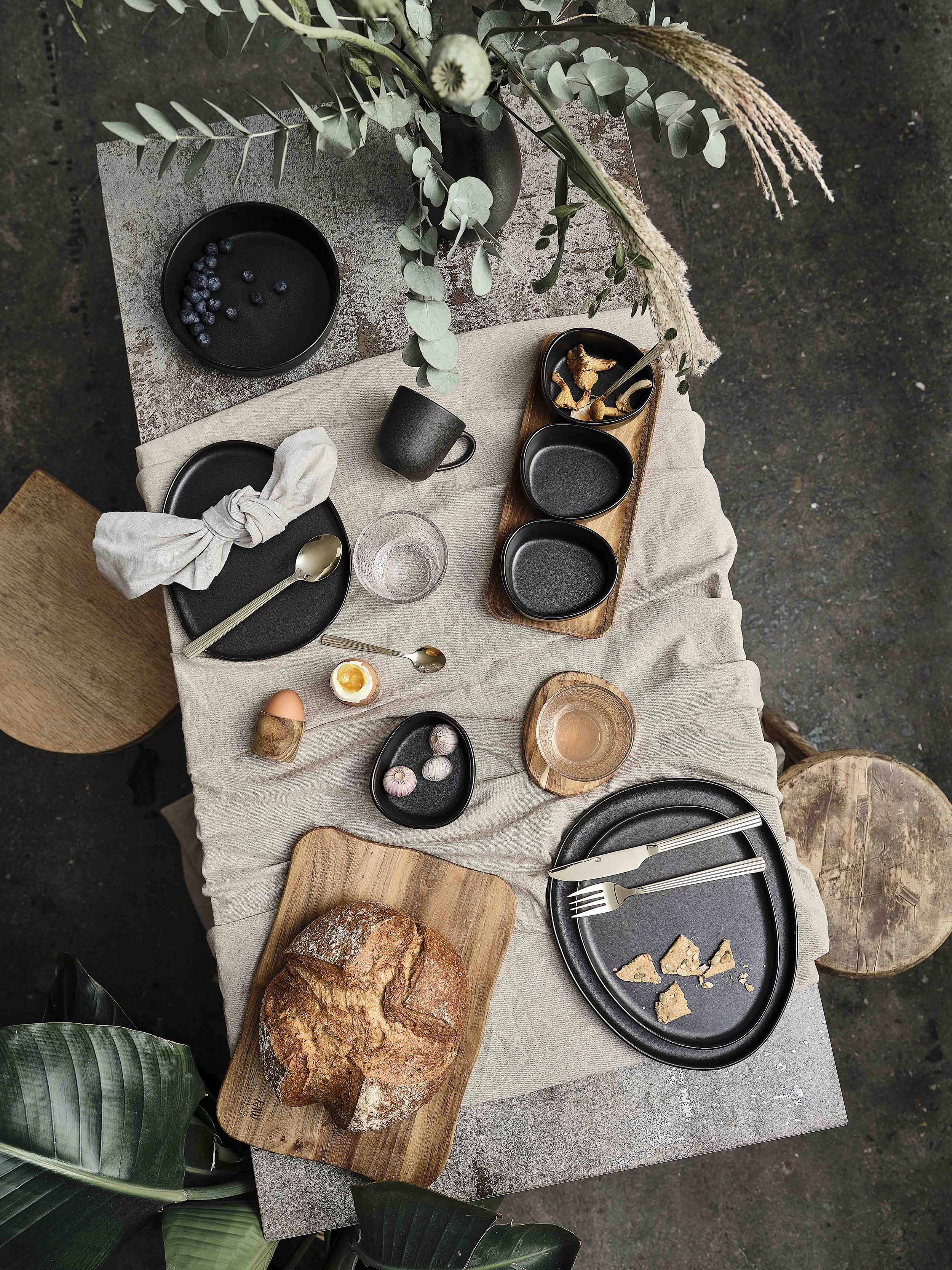 RAW - servietring Champagne guld farvet 4 stk. RAW - servietring Champagne guld farvet 4 stk.