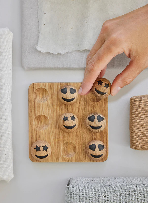 Spring Emotions® Tic Tac Toe Kryds og Bolle Spring Emotions® Tic Tac Toe Kryds og Bolle