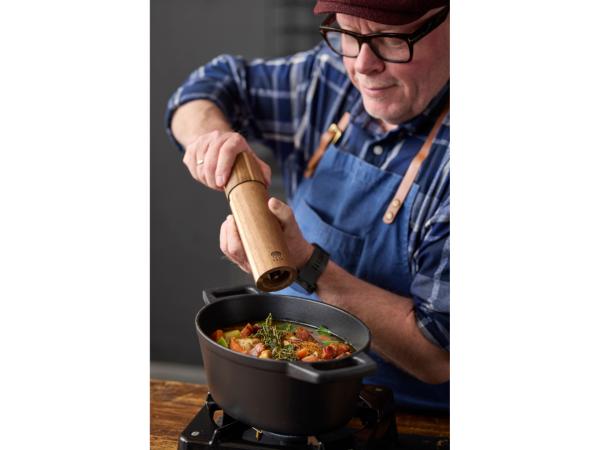 Peberkværn 20,3 cm Akacietræ HOLM