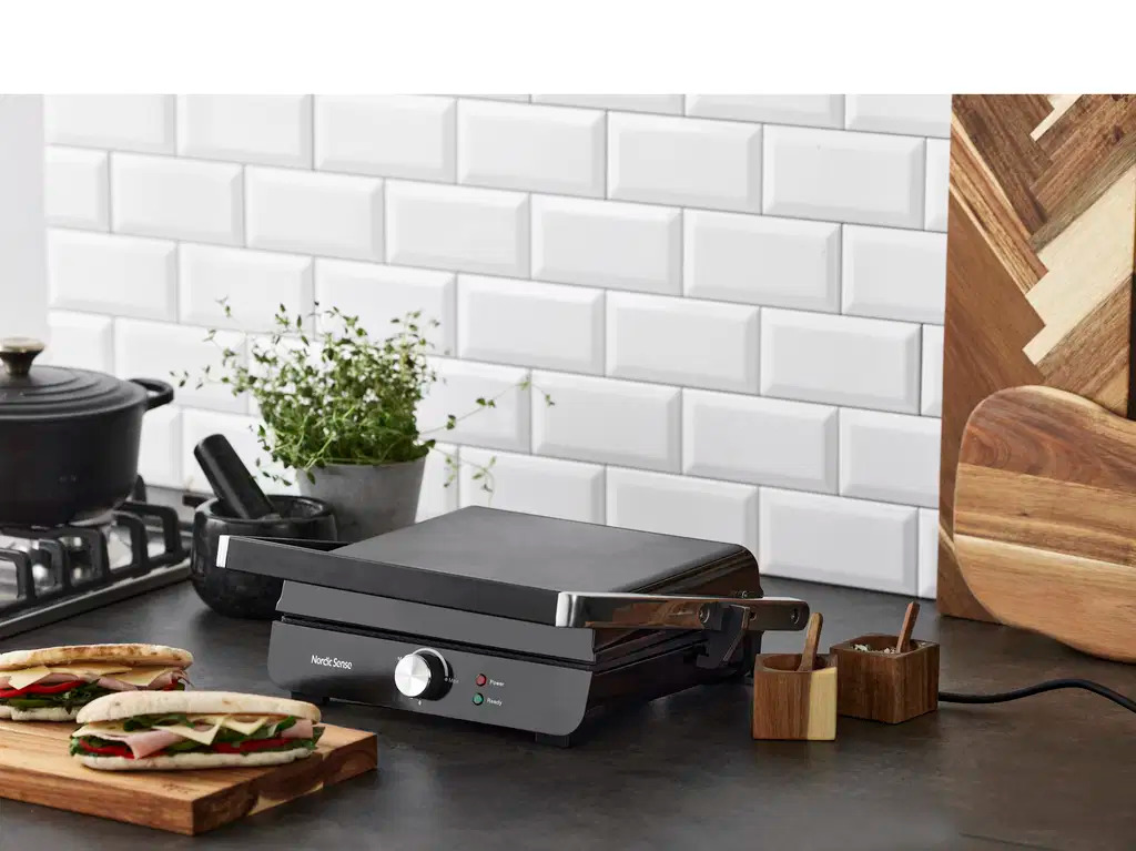 Paninigrill 2000 watt 28 x 23 cm Sort Bakelit