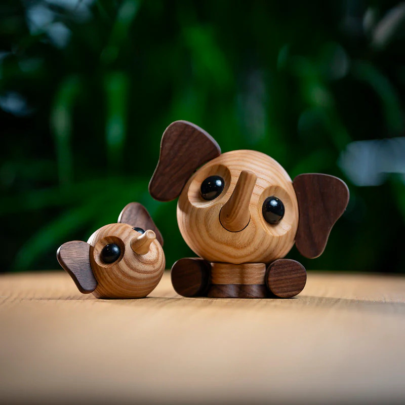 Elephant, Flora Pick-me-up (L) Elephant, Flora Pick-me-up (L)