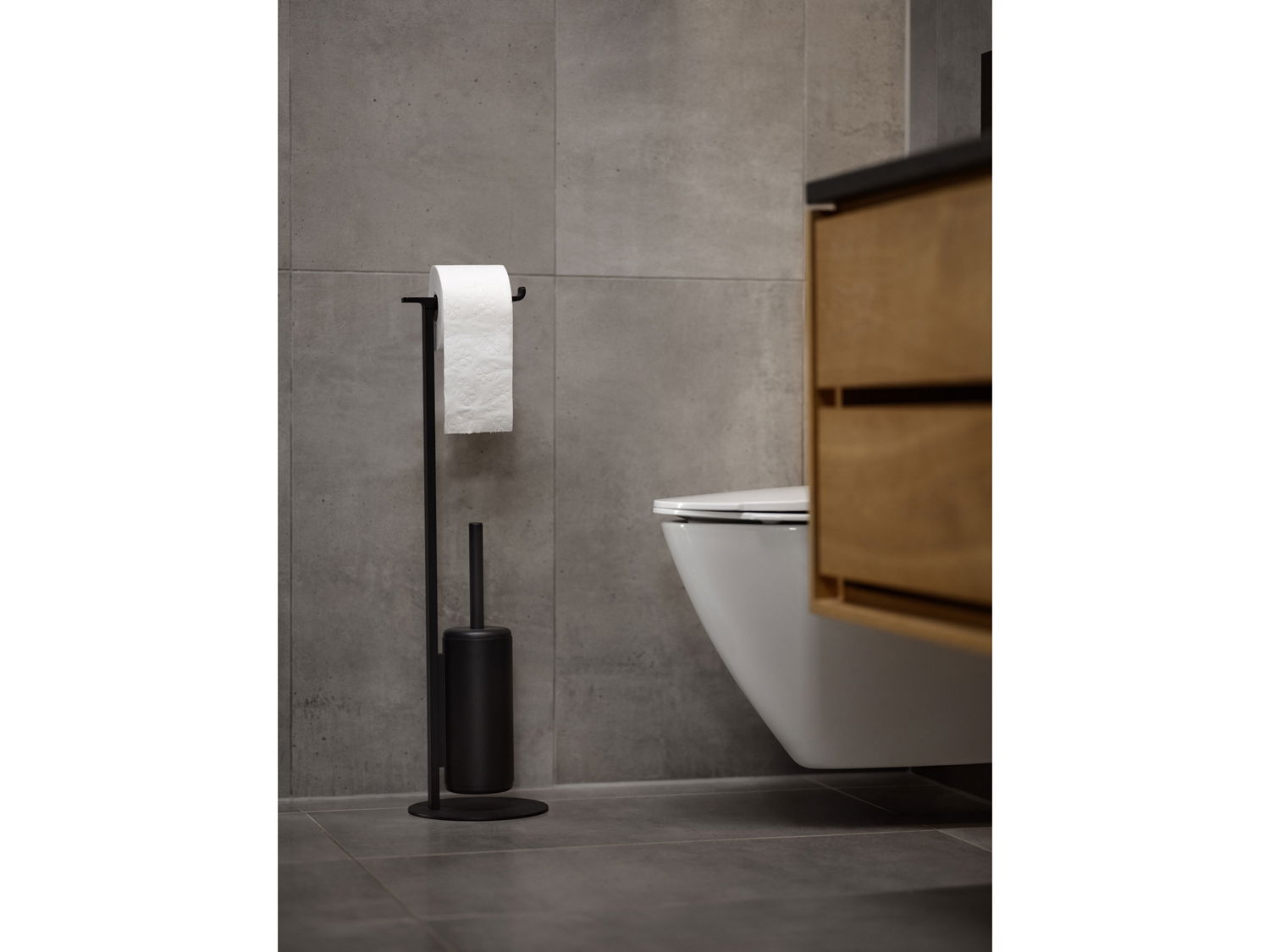 Zone Rim Fritst. toiletrulleh. m børste 74,5 cm Sort