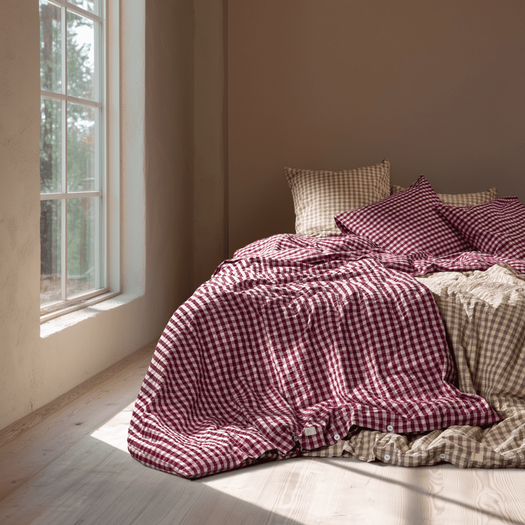 Bæk & Bølge Sengetøj 140x200 cm blomme/rosa