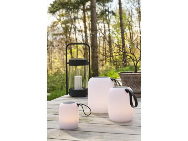 Villa Collection Hav LED Lampe m. solar Dia 12,5 x 15,5 cm Hvid/Sort