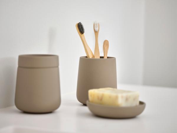 Zone Denmark Nova One Tandbørstekrus Dia 8 x 10 cm Taupe