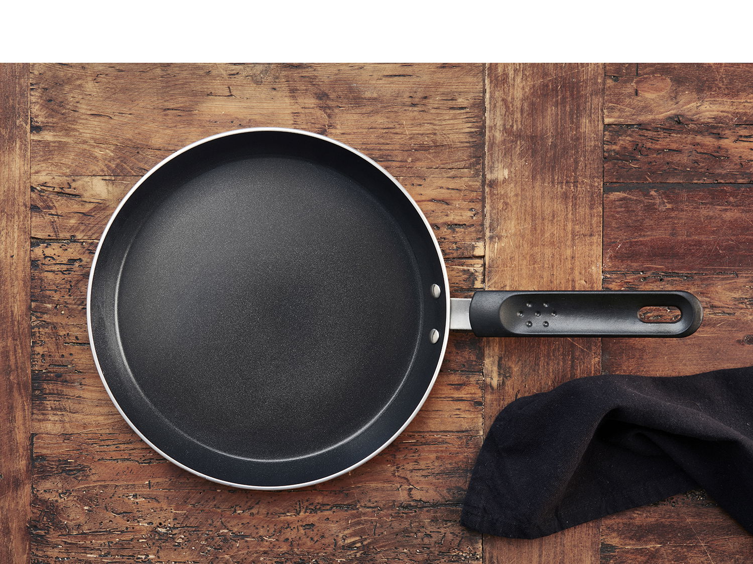 Pandekagepande 24 cm Sort Aluminium/keramisk belægning