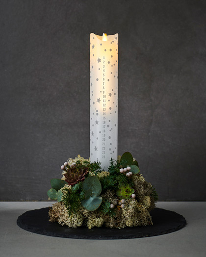 Sirius Sara Kalender lys, Hvid/Romantic, inkl. fjernbetjening Sirius Sara Kalender lys, Hvid/Romantic, inkl. fjernbetjening