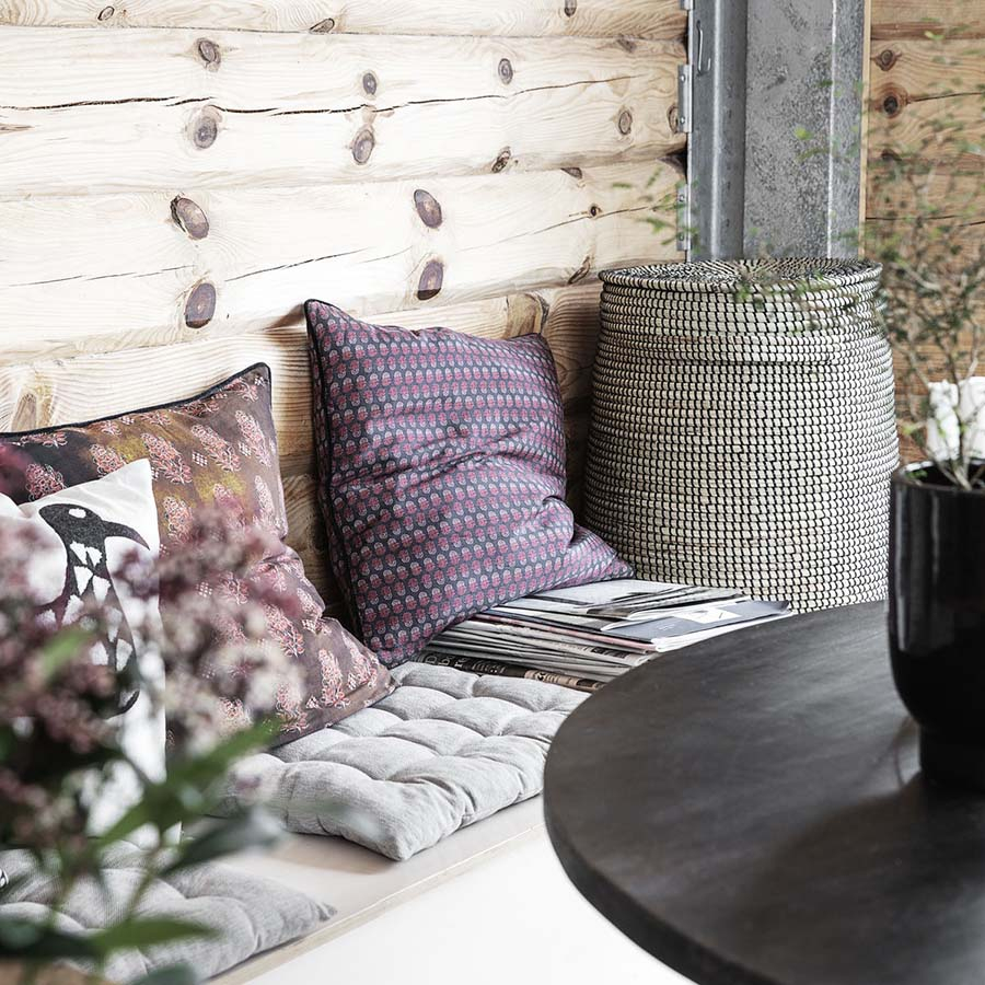 Valentina pudebetræk, Bordeaux 50x50 cm* Valentina pudebetræk, Bordeaux 50x50 cm*