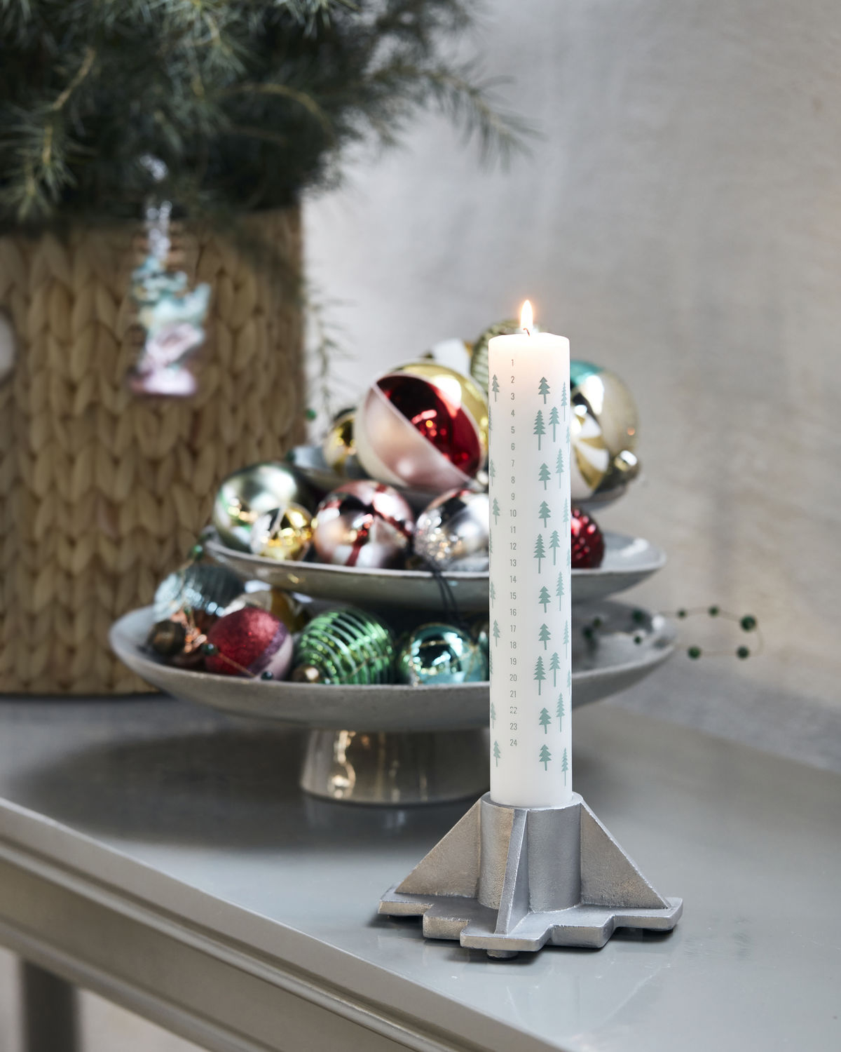 Kalenderlys, Shine, Lyseblå Ø4 cm* Kalenderlys, Shine, Lyseblå Ø4 cm*