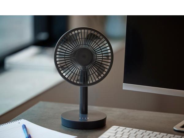 Nordic Sense Bordventilator Gråblå Nordic Sense Bordventilator Gråblå