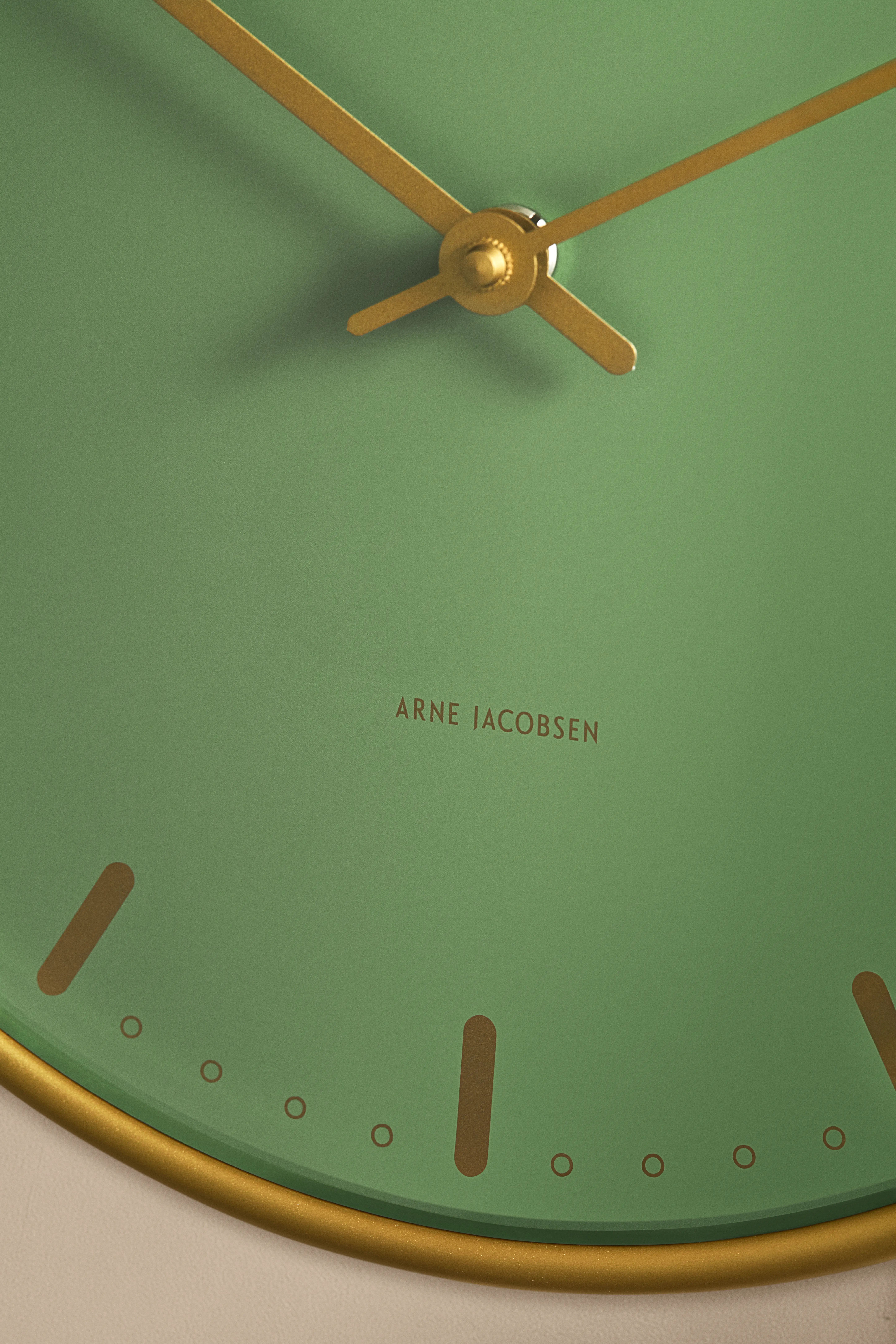 City Hall Vægur Ø29 cm grøn