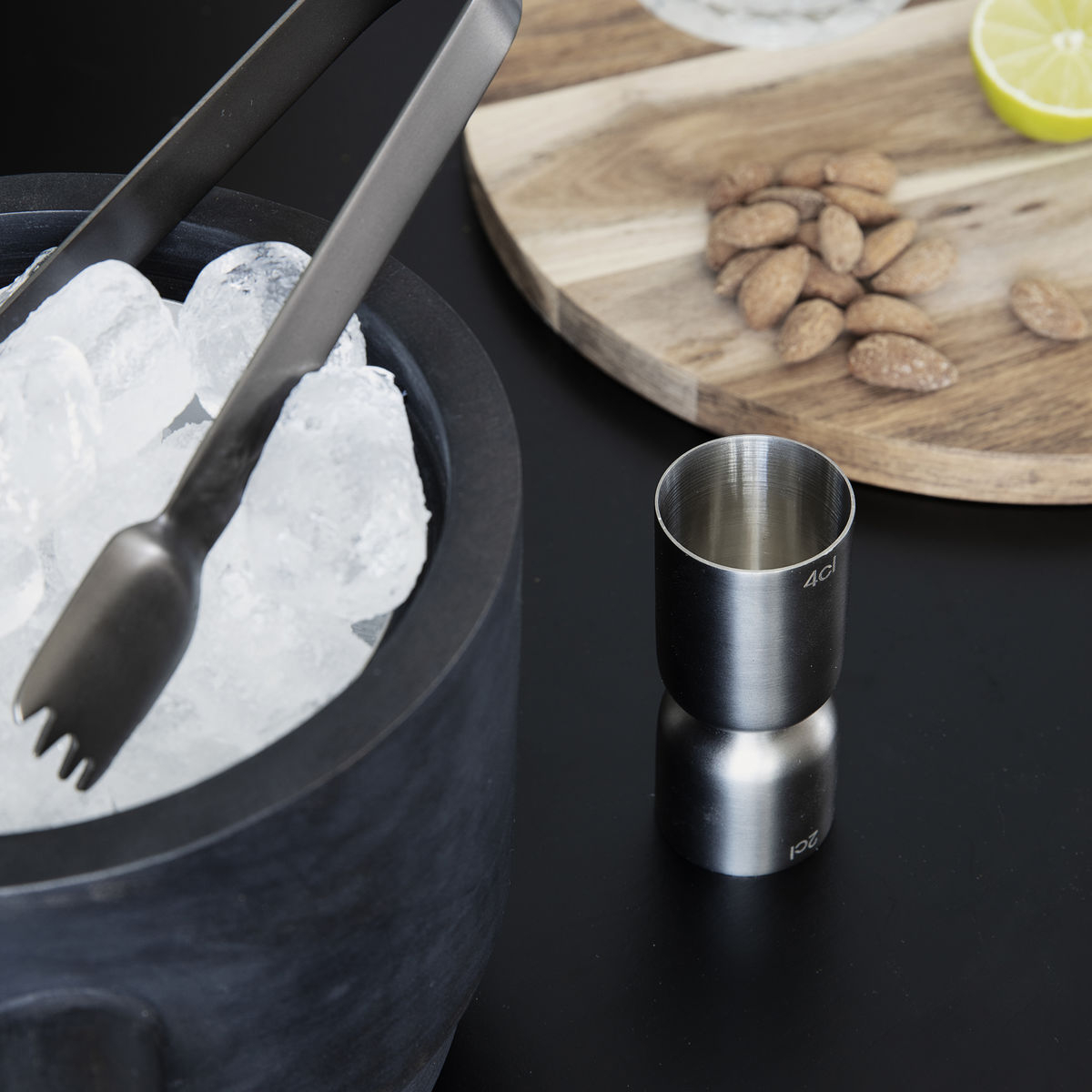 Målebæger, Grunge, Gunmetal 2-4cl* Målebæger, Grunge, Gunmetal 2-4cl*