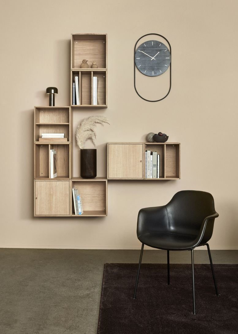 A-Wall Clock, sort