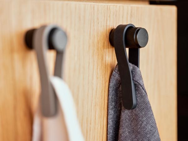 Zone Denmark Loop magnet Håndklædestrop 9 cm 2 stk. Taupe Zone Denmark Loop magnet Håndklædestrop 9 cm 2 stk. Taupe