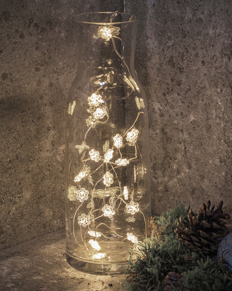 Nynne Snefnug 20 Lys, Klar/Sølv Nynne Snefnug 20 Lys, Klar/Sølv