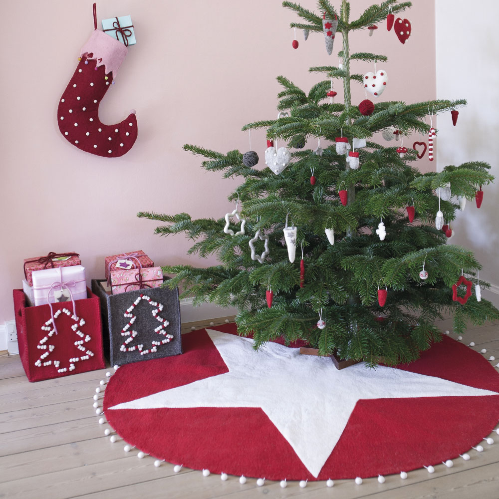 Mini X-mas cornets, set of 6 pcs. Mini X-mas cornets, set of 6 pcs.