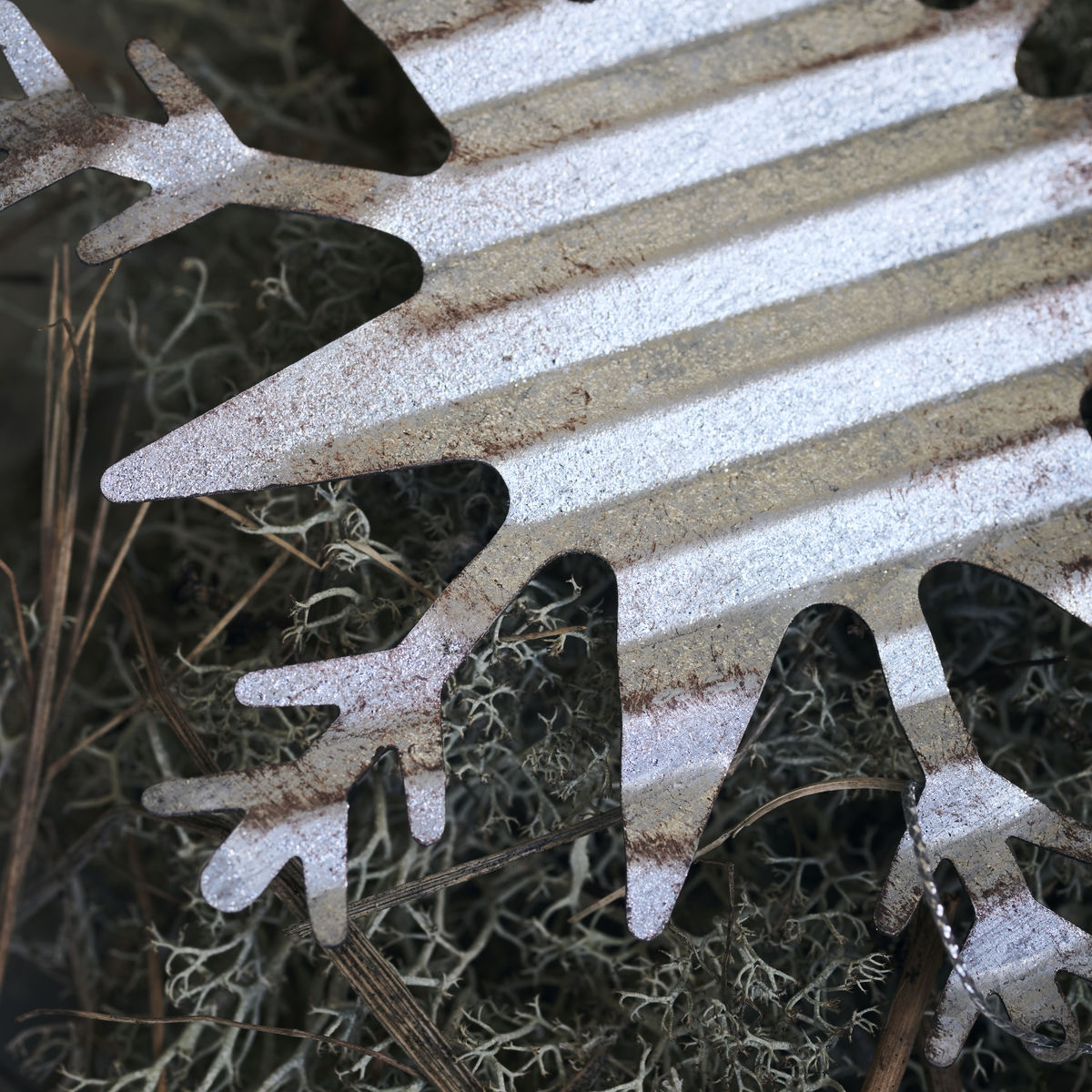 Tin plate ice crystal julepynt, Sølv, Ø11,7 cm* Tin plate ice crystal julepynt, Sølv, Ø11,7 cm*