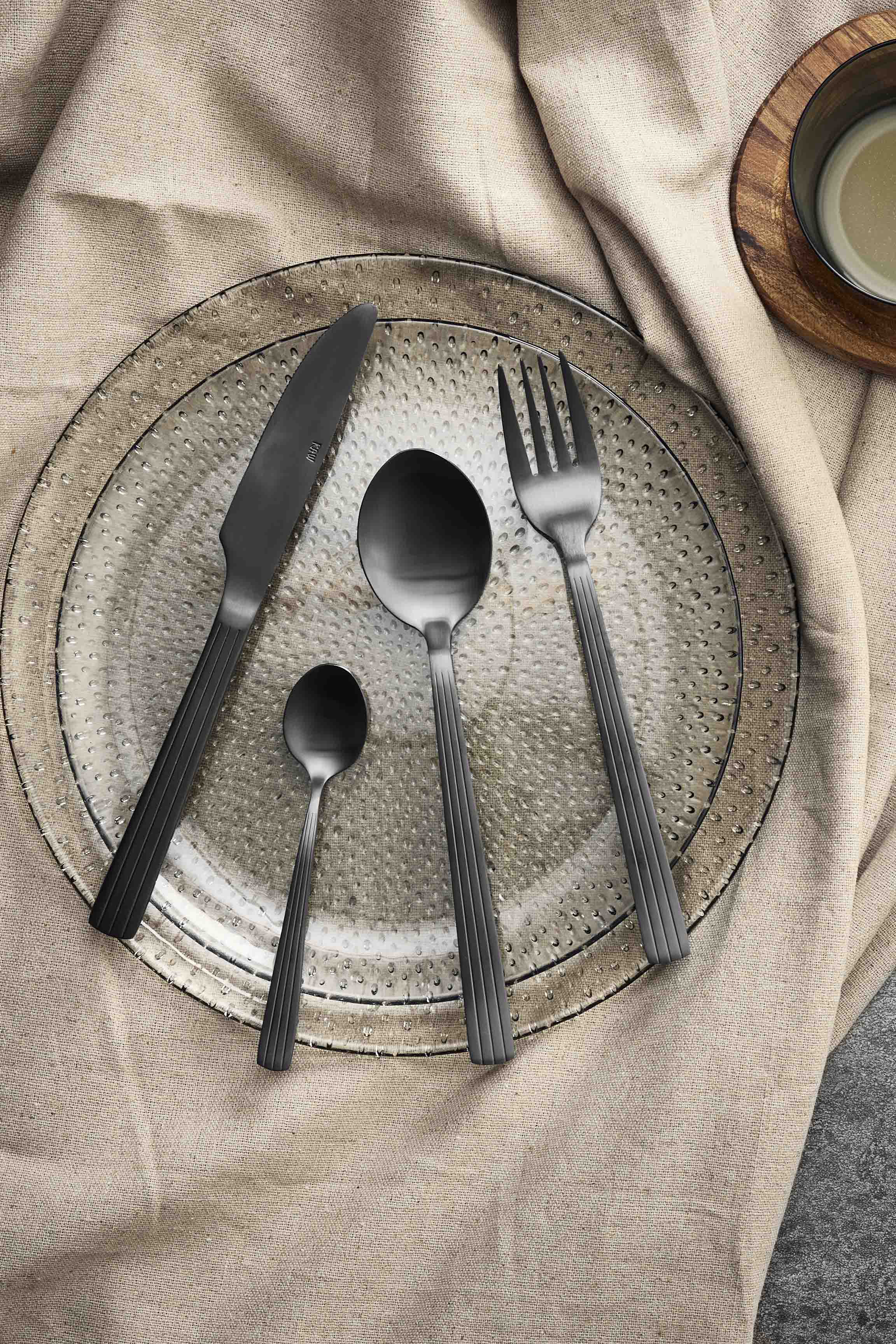 RAW - bestiksæt 16 dele Mat sort