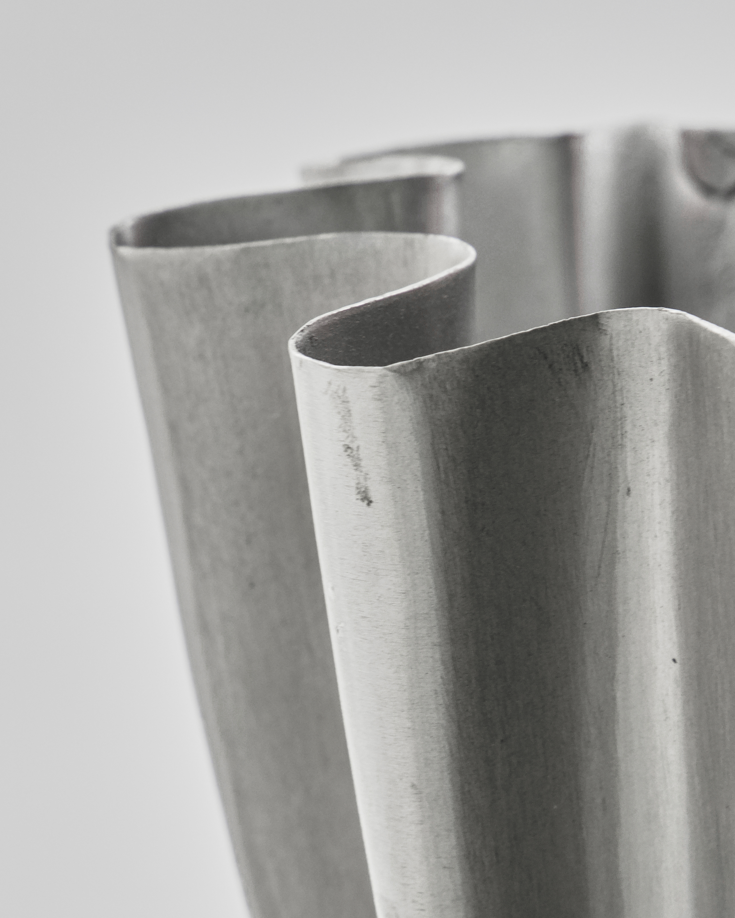 Vase, Flood, H: 13 cm, Lille, Børstet sølvfinish