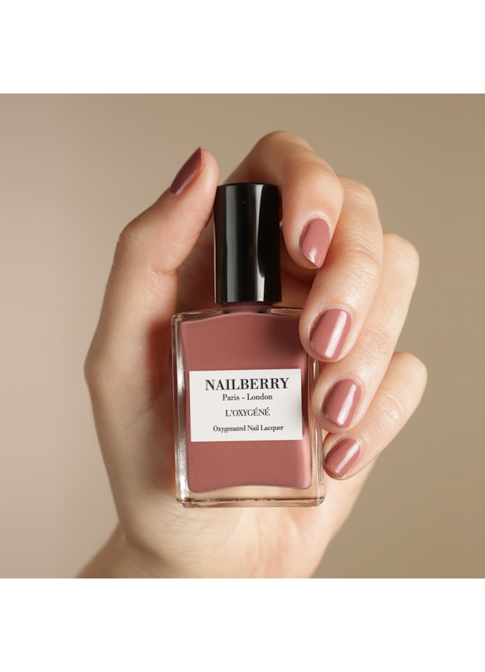 NAILBERRY Cashmere, Neglelak