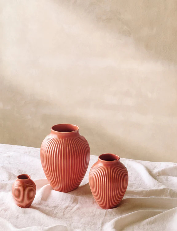 Knabstrup vase H 12.5 cm ripple coral