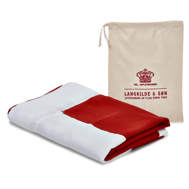 Langkilde & Søn Dannebrog - det originale - Passer til 10m flagstang Langkilde & Søn Dannebrog - det originale - Passer til 10m flagstang
