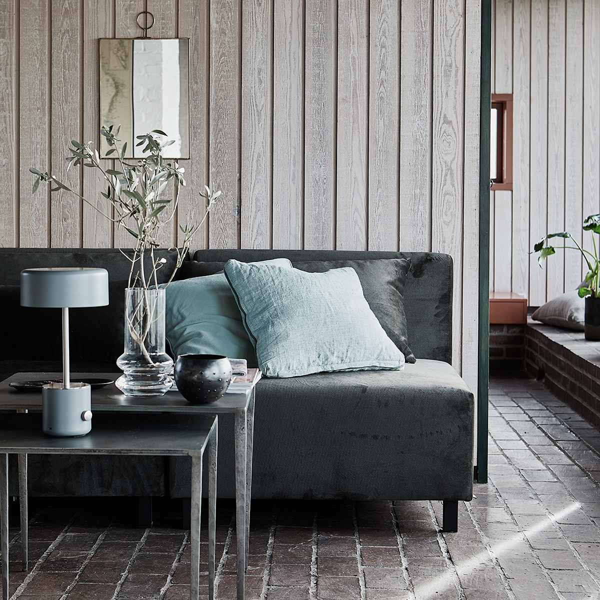 Bordlampe, Bring, Grå*