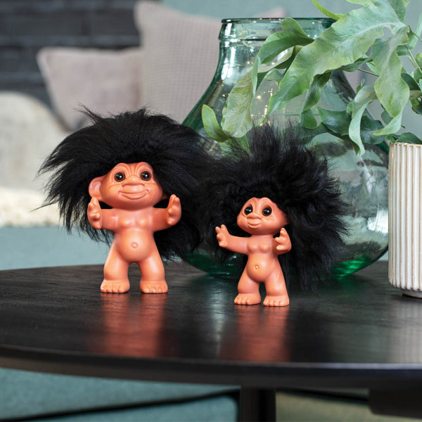 Lykketrold, Gummi look/sort hår, 12 cm* Lykketrold, Gummi look/sort hår, 12 cm*