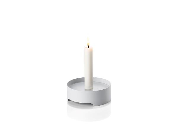 Zone Singles Lysestage Dia. 12 x 4,2 cm Varm Grå* Zone Singles Lysestage Dia. 12 x 4,2 cm Varm Grå*