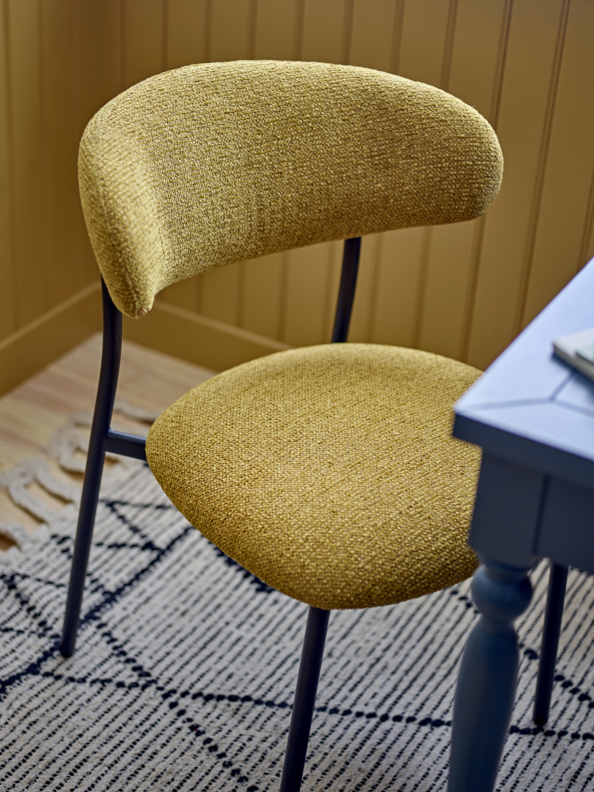 Manal Spisebordsstol, Gul, Plywood, L60xH79xB54,5 cm
