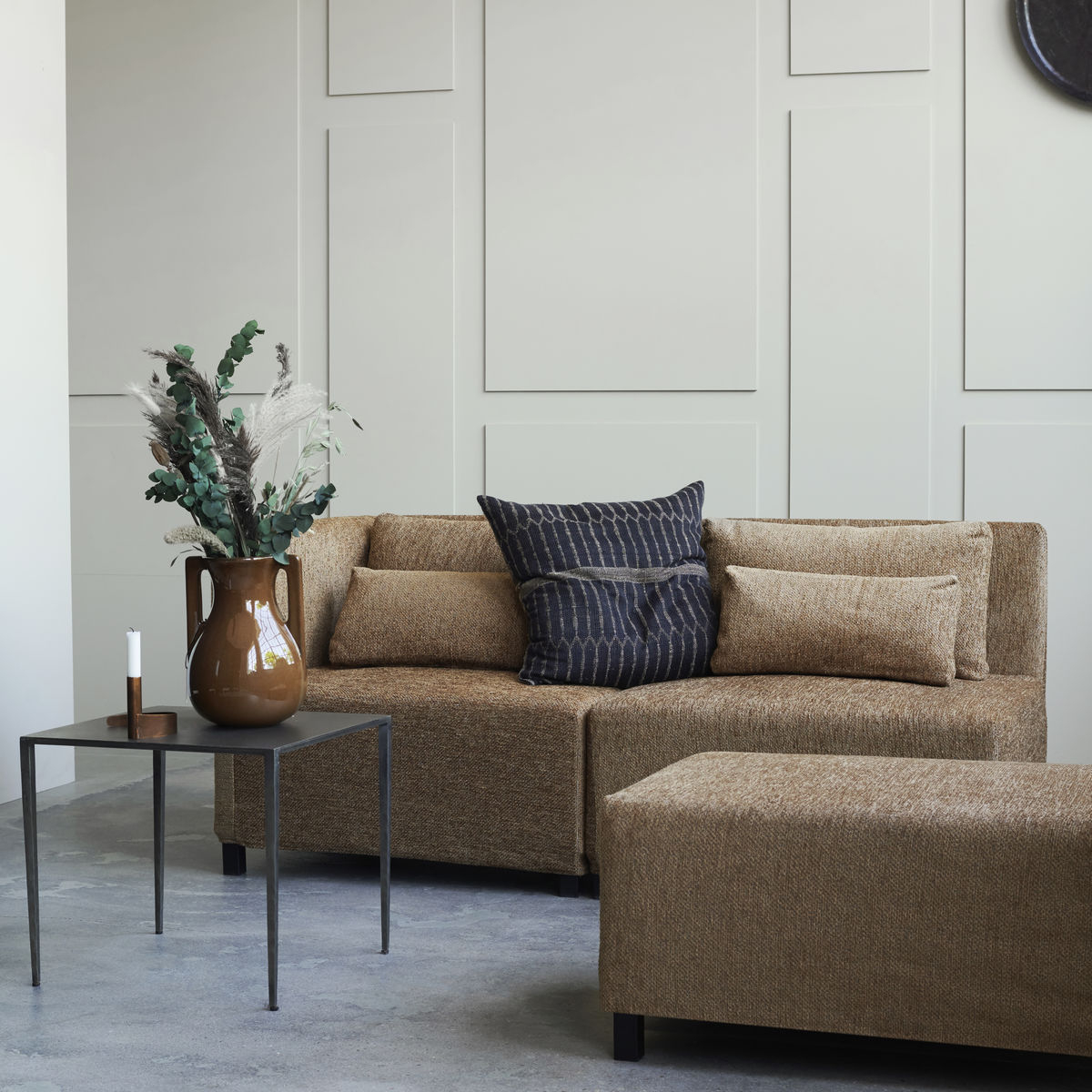 Camphor Puf, camel Camphor Puf, camel