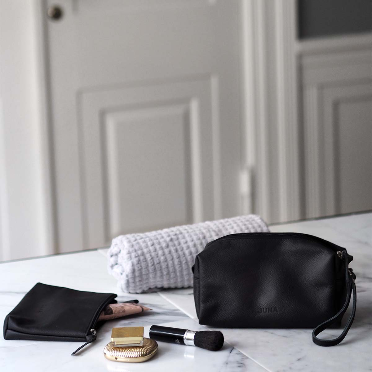 Voyage Toilettaske sort lille* Voyage Toilettaske sort lille*