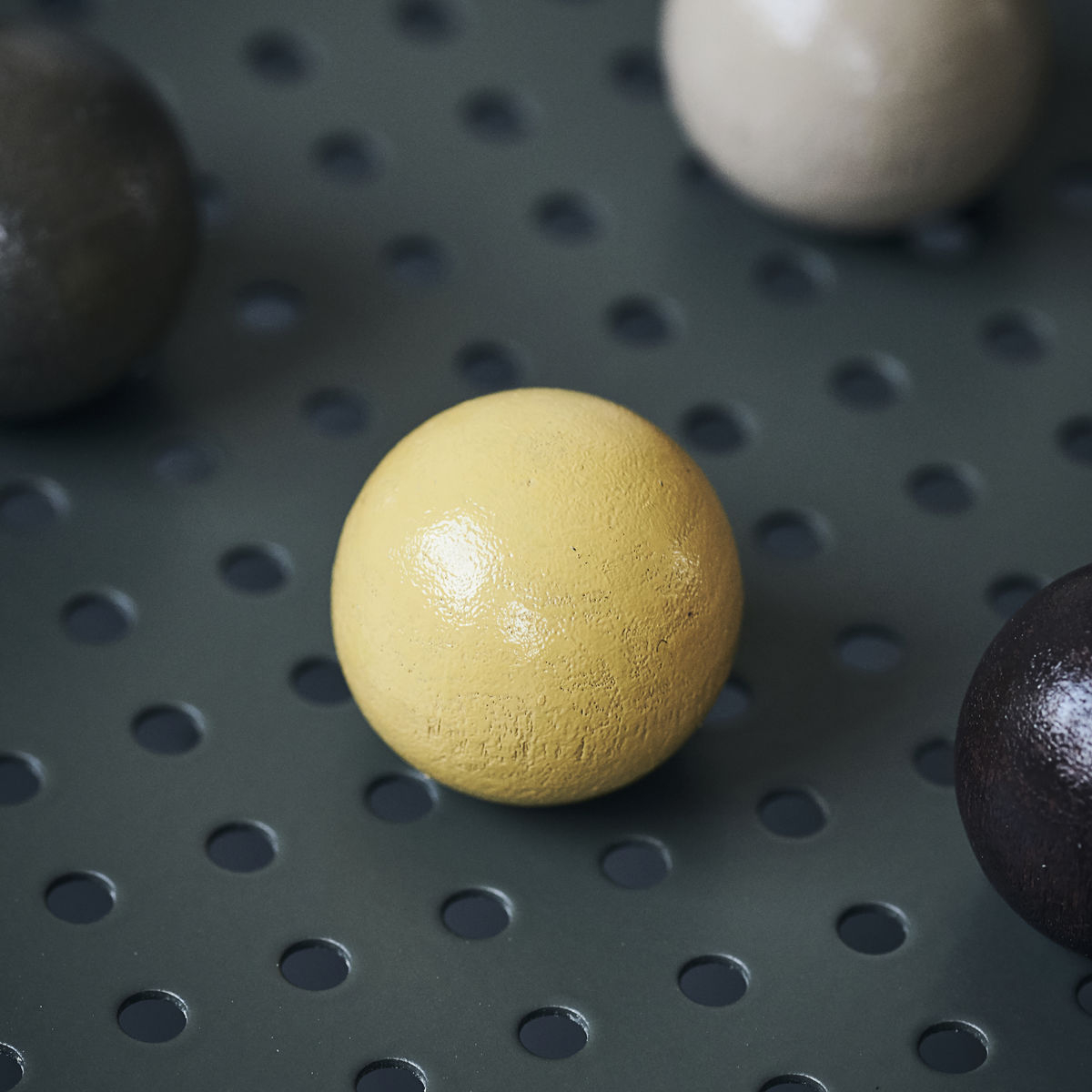 Wood Magneter, beige/yellow/paprika/otter* Wood Magneter, beige/yellow/paprika/otter*