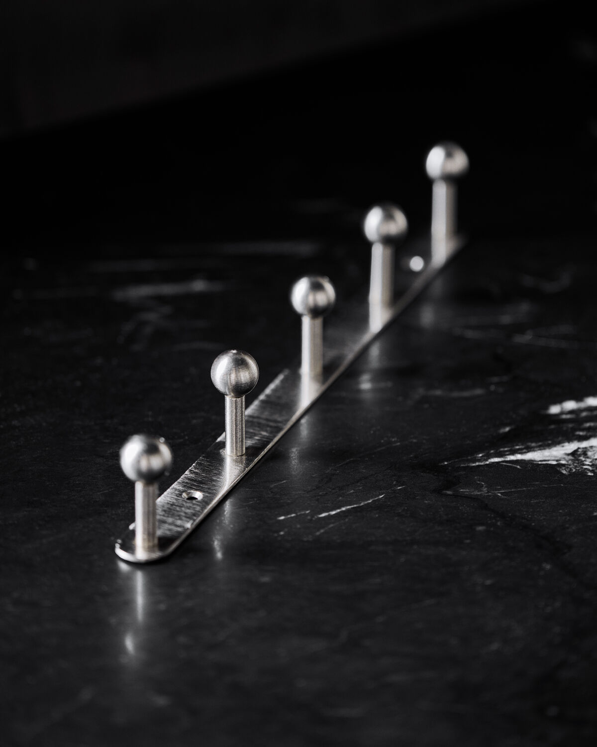 Knagerække, Ball, Silver finish