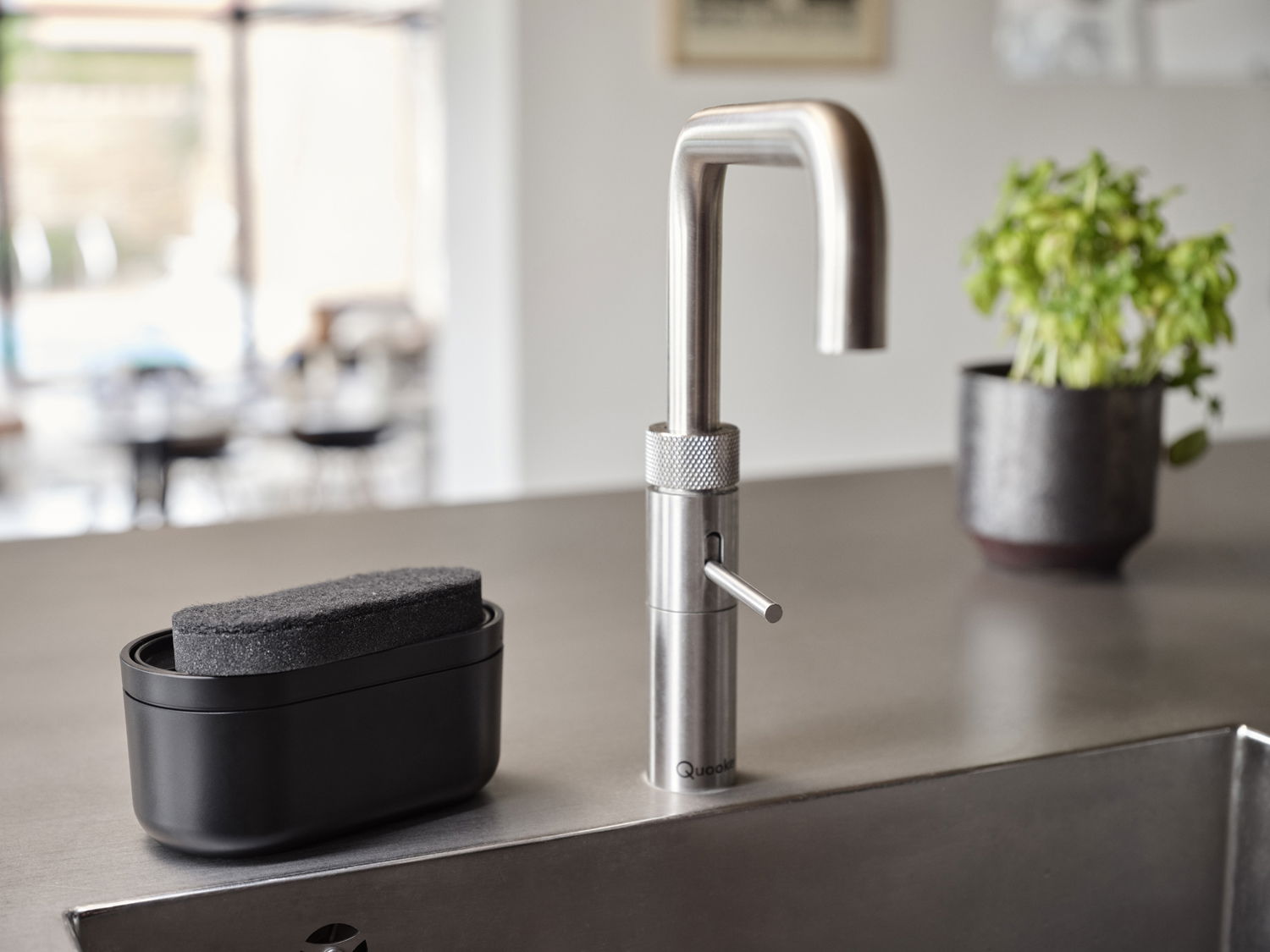 Zone Singles Opvaskestation med svamp Sort