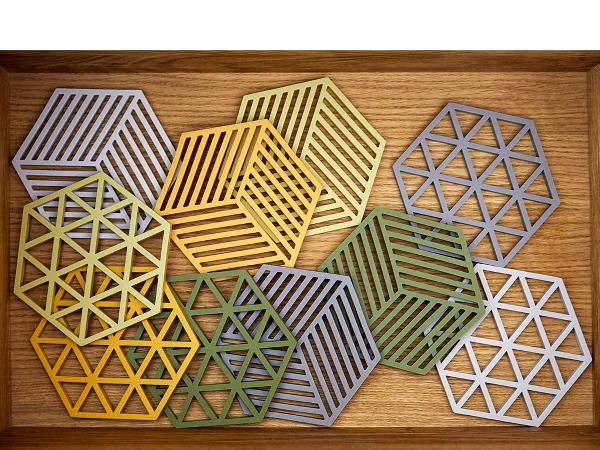 Zone Hexagon Bordskåner 16 x 14 x 0,9 cm Apricot*