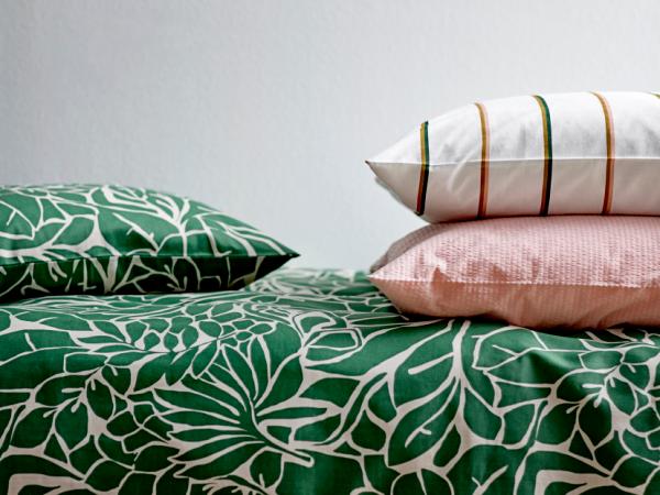 Södahl organic Abstract leaves Sengetøj 140 x 220 cm Grøn* Södahl organic Abstract leaves Sengetøj 140 x 220 cm Grøn*