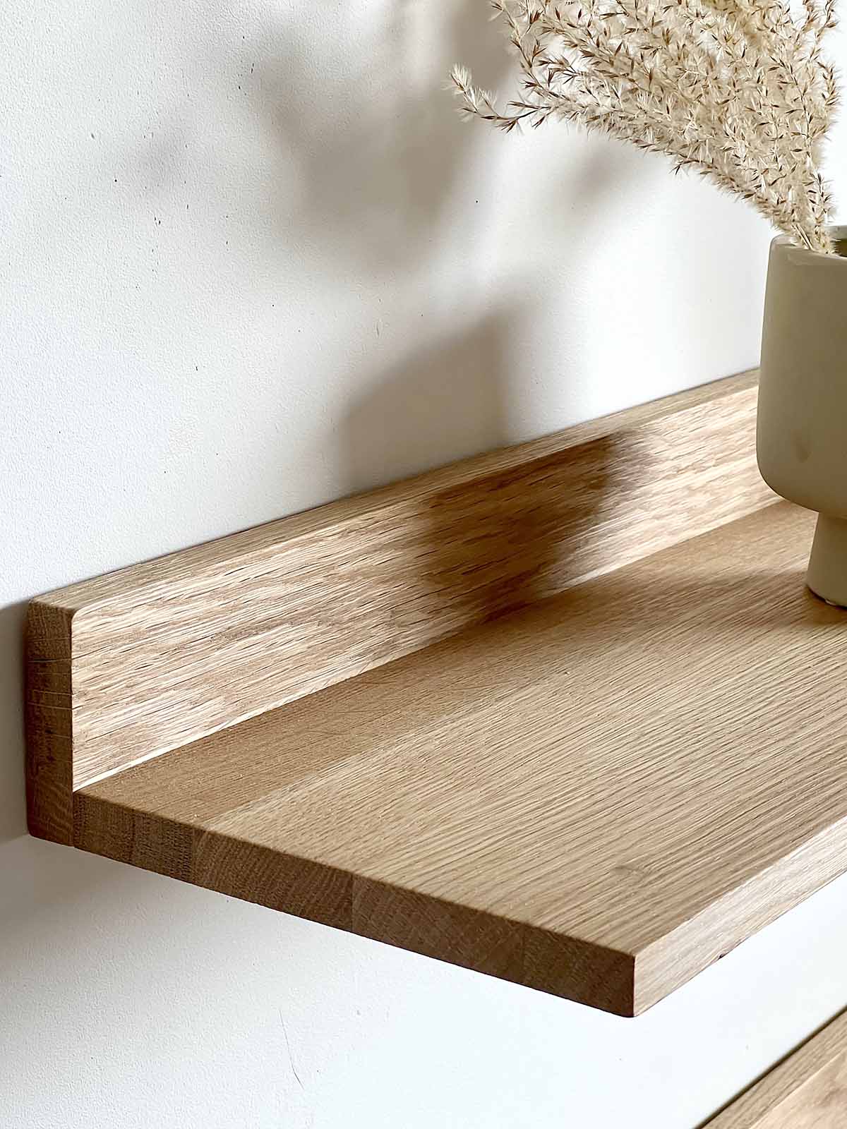 MOUD Home OAK væghylde i egetræ - 60 cm
