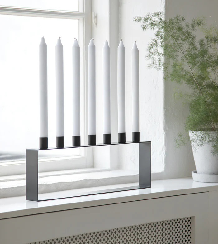 FRAME 7 candle holder