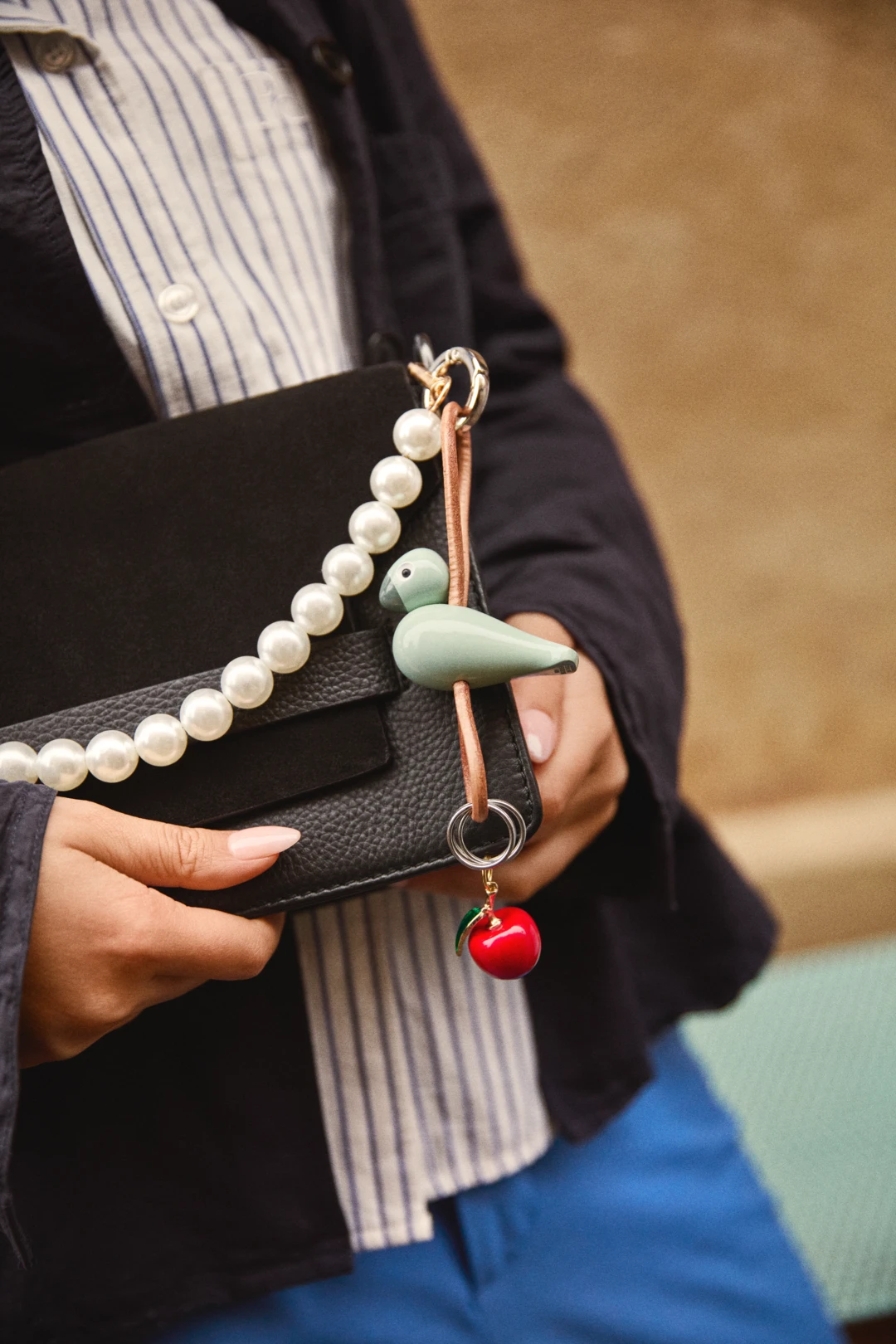 Kay Bojesen Fugl sølvtonet metal nøglering med naturlæder grøn