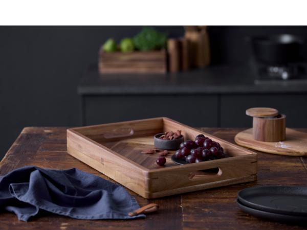 HOLM Sildeben Bakke 45,7 x 30,5 x 6,3 cm Akacie