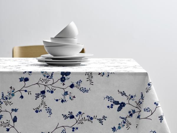 Södahl Grace Akryldug med antislip 140 cm Navy blue - i metermål