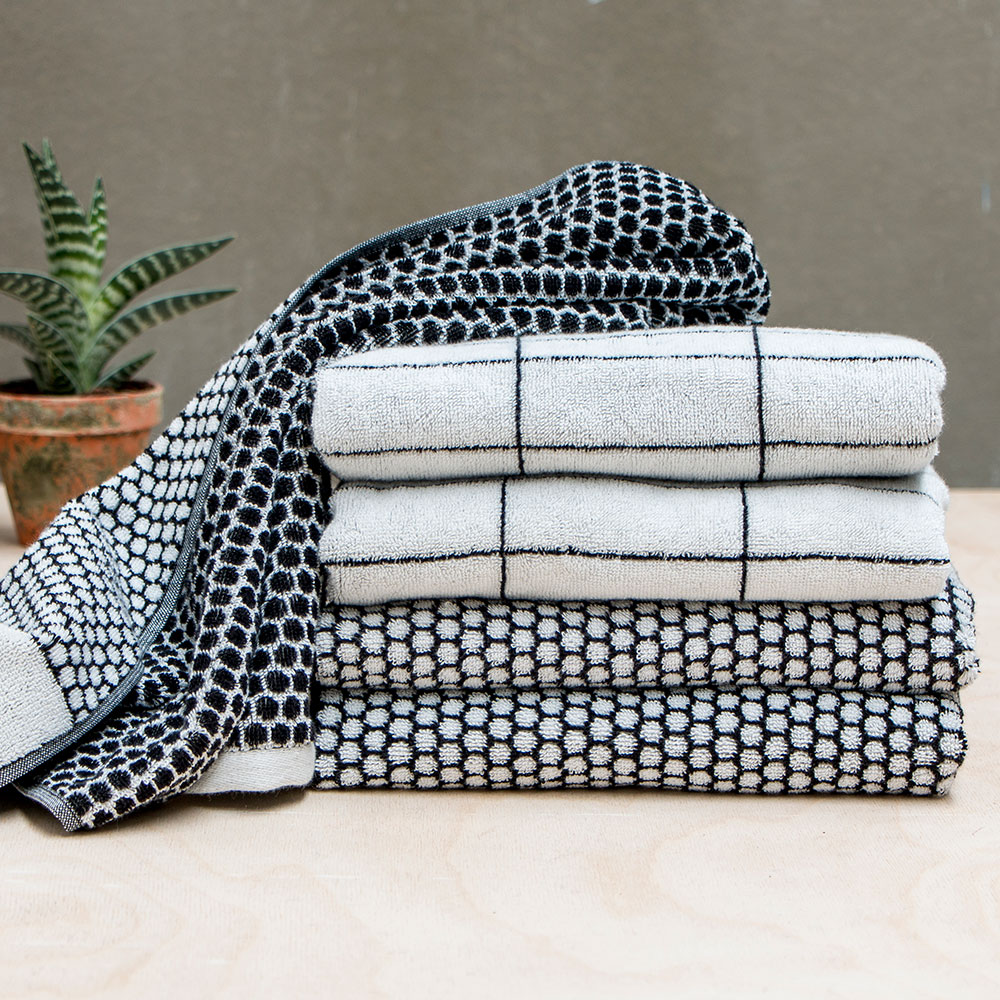 Grid, towel, 50x100, Black/Off-White