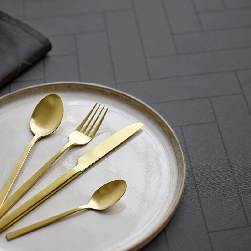 Södahl Tiles Damask Dug 140x370 cm Ash Södahl Tiles Damask Dug 140x370 cm Ash