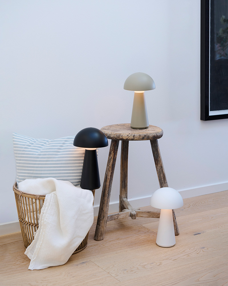 Sirius Sam Genopladelig Lampe, H28 cm, sort Sirius Sam Genopladelig Lampe, H28 cm, sort