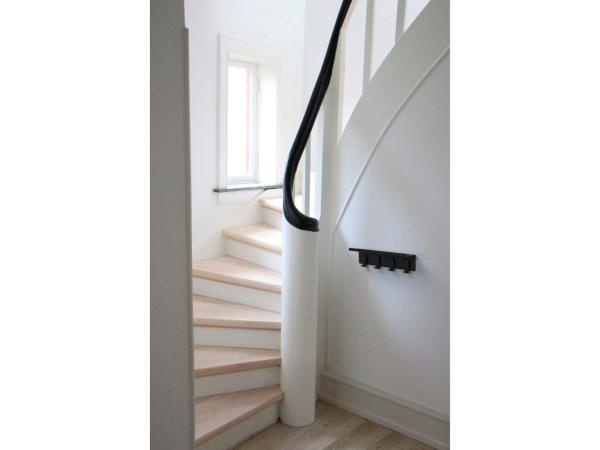 Entrehylde A-Hallway Shelf 40 x 11,5 x 15 cm Black