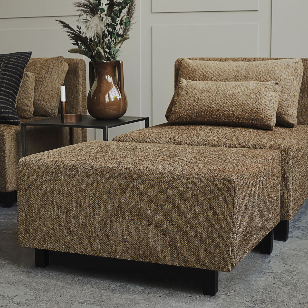 Camphor Puf, camel Camphor Puf, camel