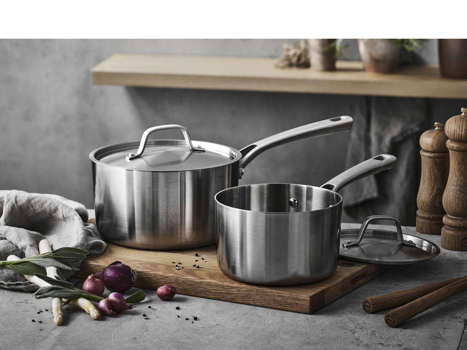 Pillivuyt Gourmet Divette Kasserolle med låg 20 cm Silver metallic
