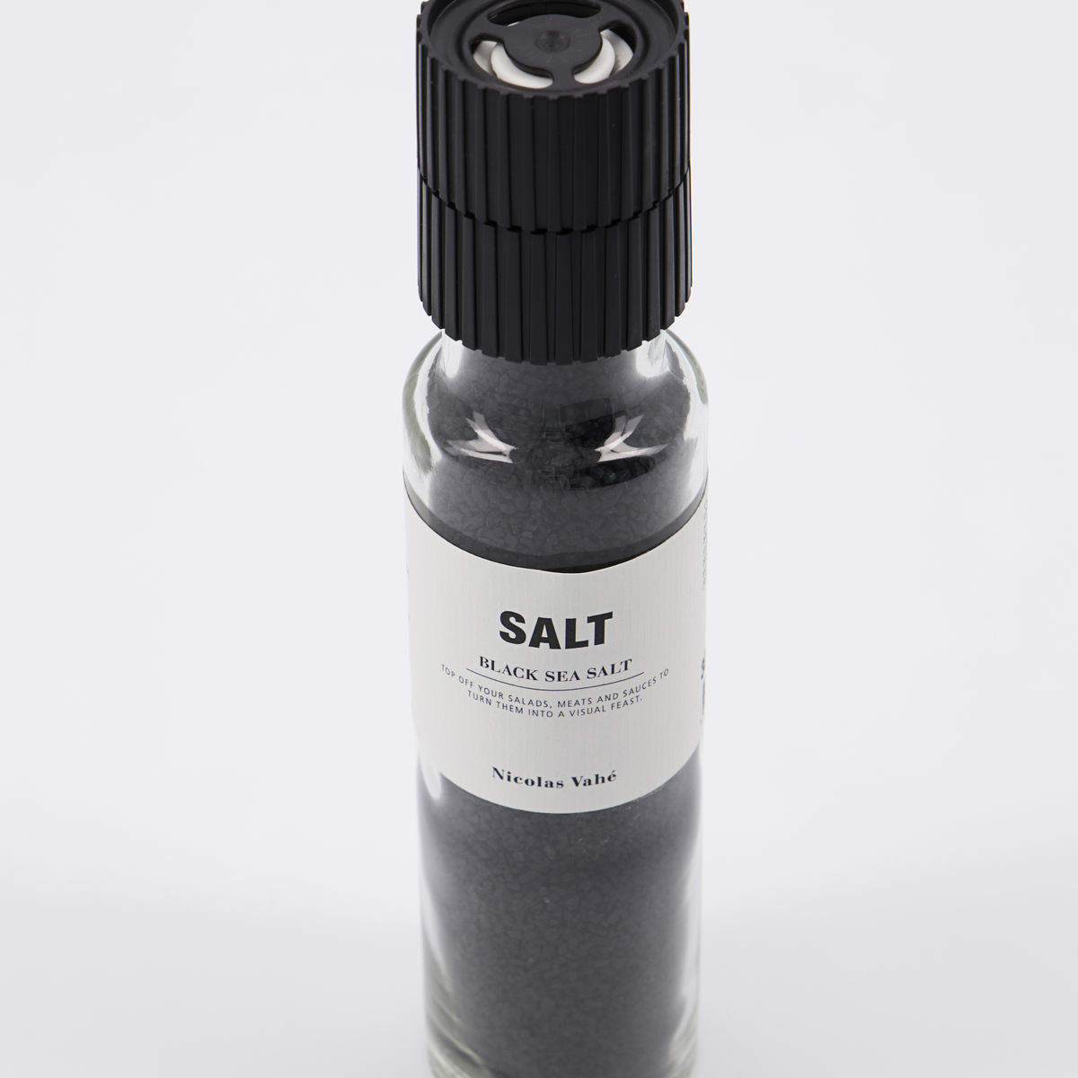 Nicolas Vahé Salt, Sort