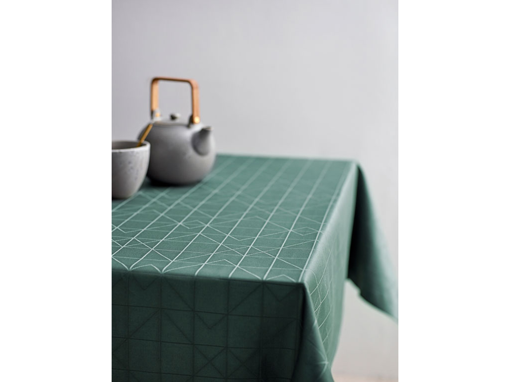 Södahl Refined Dug, 140 x 220 cm, damask grøn* Södahl Refined Dug, 140 x 220 cm, damask grøn*